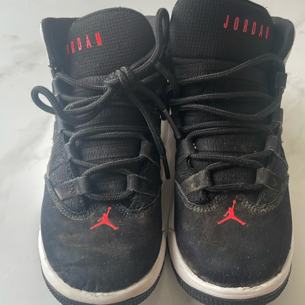 Jordan Max Aura PS Sneakers